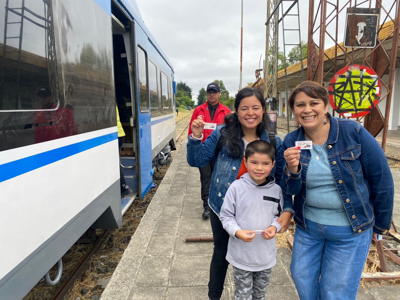 EFE Realizó Con éxito Viajes Demostrativos Entre Llanquihue Y Puerto ...