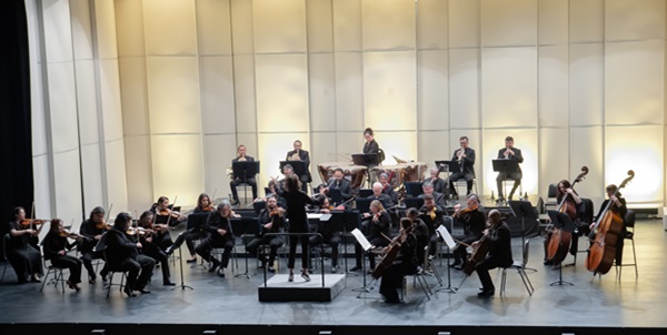 Concierto de la Orquesta de Cámara de Chile para conmemorar a trabajadores ferroviarios.