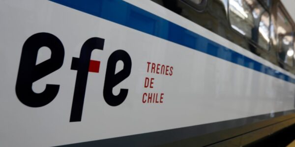 Alstom y EFE Trenes de Chile firman contrato para la modernización de la señalización ferroviaria en toda su red ferroviaria