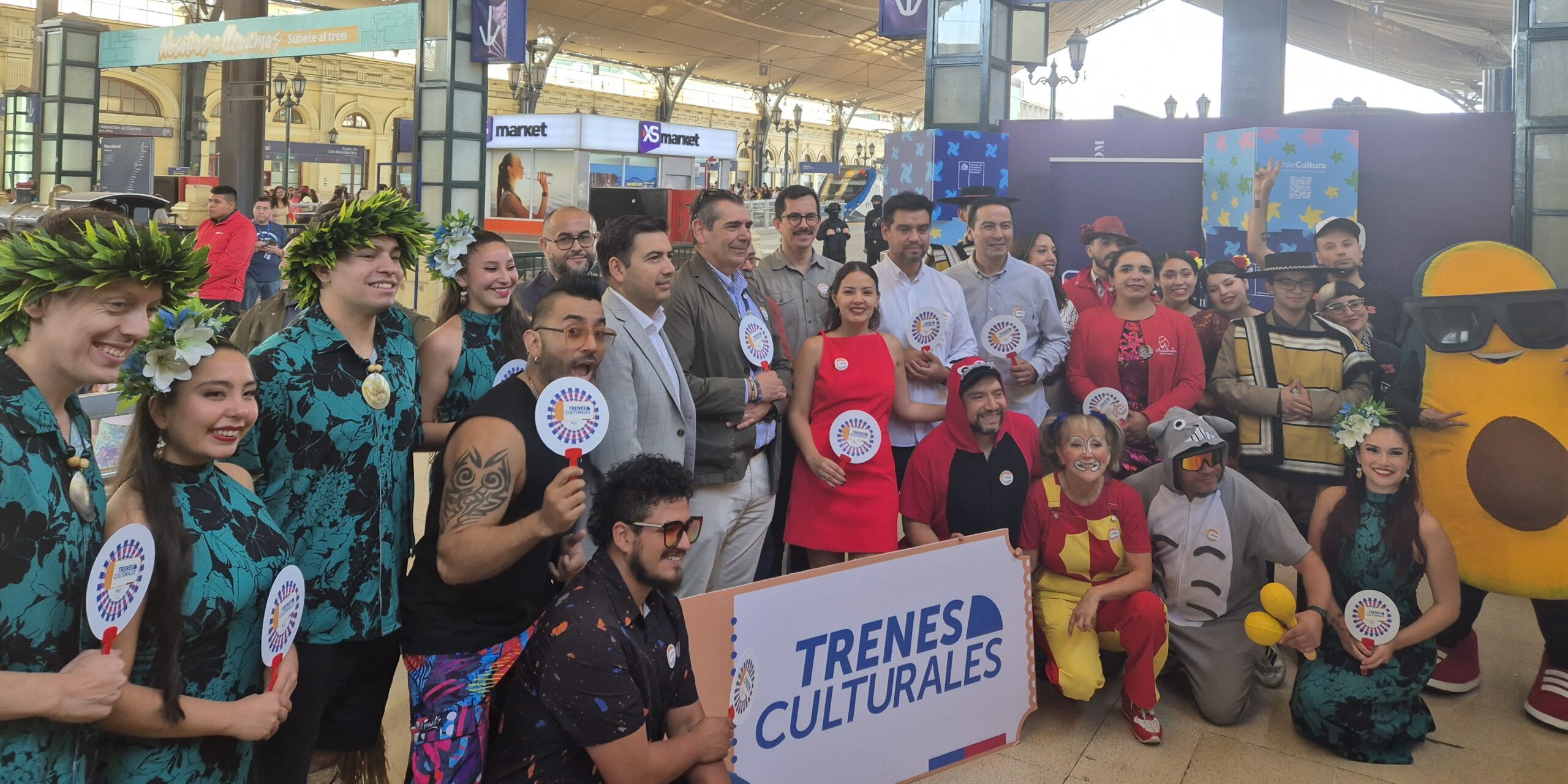 Autoridades y Artistas inauguran la segunda edición de “Trenes Culturales” en la Estación Central